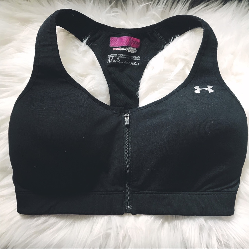 Under Armour • Sports bra • 32DD •
